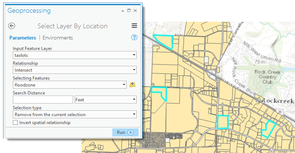Select Layer By Location dialog box with the parameters for intersect