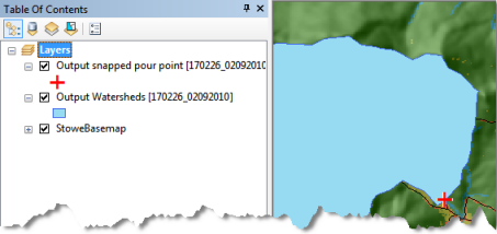 Dem Inhaltsverzeichnis von ArcMap hinzugefügte Ausgabe des Tasks "Create Watershed Polygon"