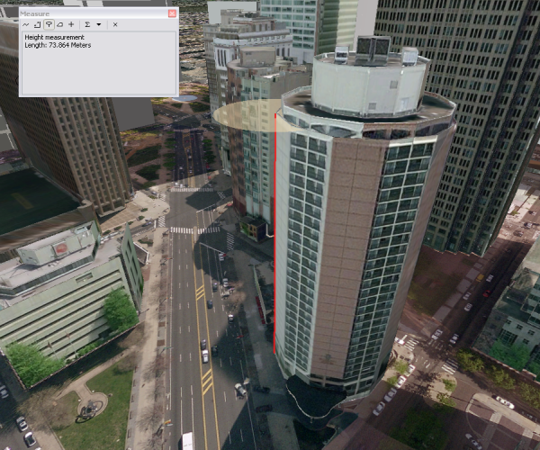 Determine la altura del edificio al medir las distancias verticales en 3D