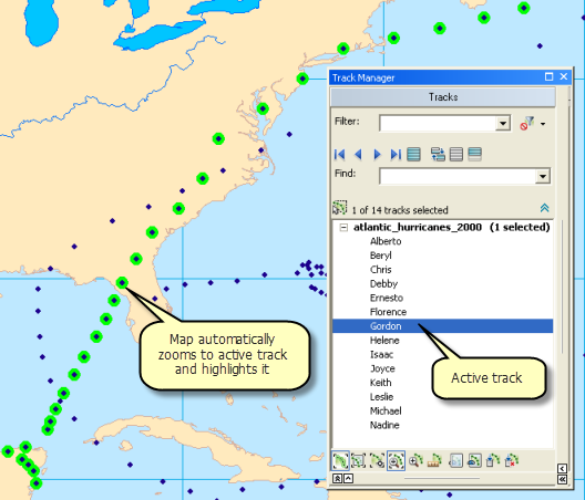 Map automatically zooms to active track and highlights it