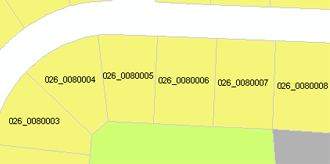 Parcelles symbolisées par le type d'occupation du sol et étiquetées à l'aide des valeurs d'identification de parcelle