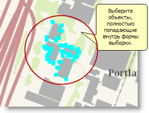 Выбираются объекты, которые полностью содержатся в форме выборки.